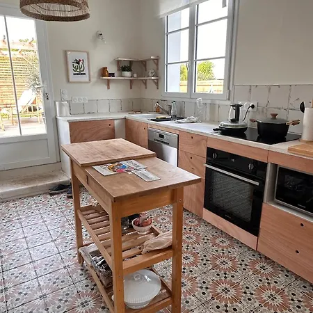 Villa Maison Ginette - Piscine Chauffee, 8 Pers, Proche De La *